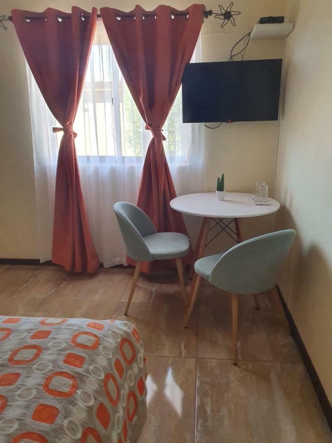 Hostal Alto Yali Hotel Сан Педро де Атакама Екстериор снимка